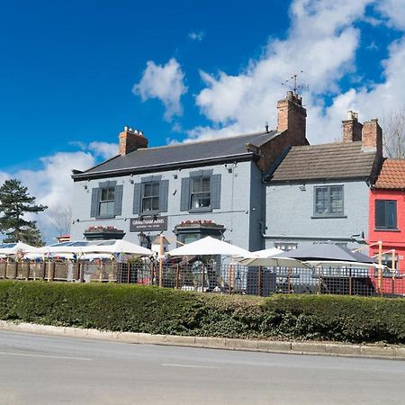 Grantham Arms Hotel Boroughbridge Eksteriør billede