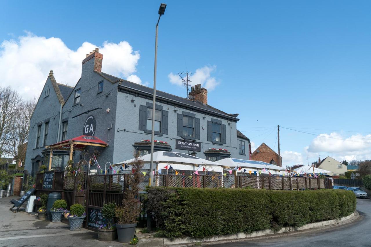 Grantham Arms Hotel Boroughbridge Eksteriør billede